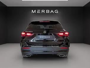 MERCEDES-BENZ GLA 220 d 4MATIC Swiss Star