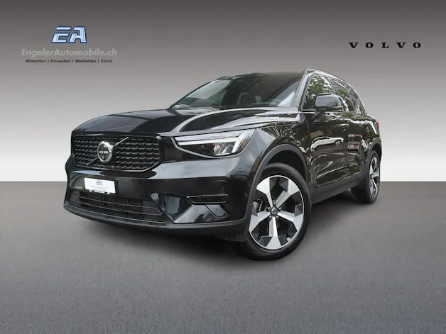 VOLVO XC40 B4 Benzin Mild Hybrid Plus Dark DCT