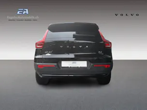 VOLVO XC40 B4 Benzin Mild Hybrid Plus Dark DCT