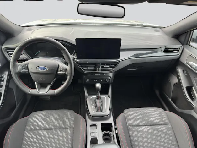 FORD Focus 1.0 MHEV ST-Line Automat