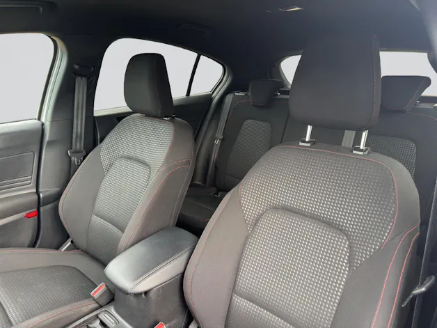 FORD Focus 1.0 MHEV ST-Line Automat