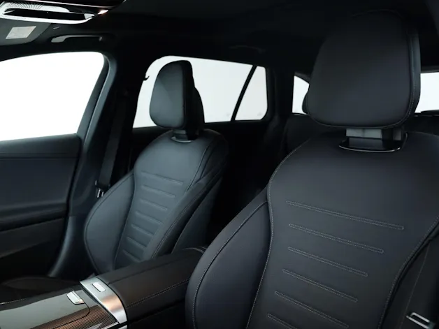MERCEDES-BENZ C 300 AMG Line 4Matic S206