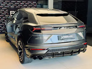 Lamborghini Urus E-Gear