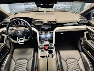 Lamborghini Urus E-Gear