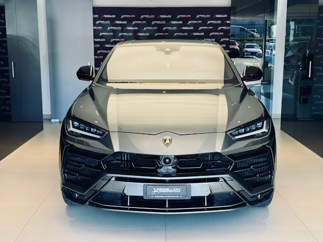 Lamborghini Urus E-Gear