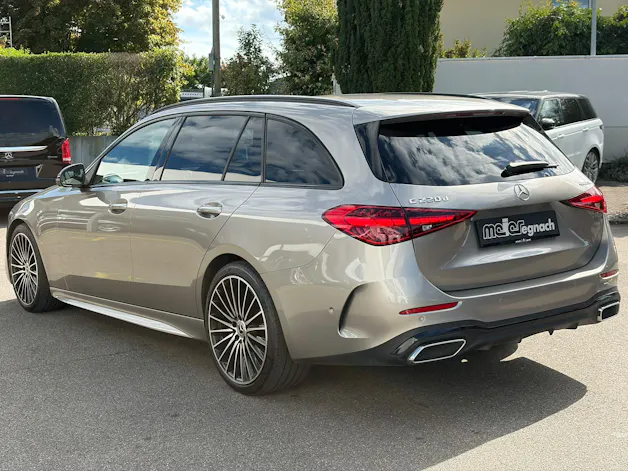 MERCEDES-BENZ C 220 d T 4Matic AMG Line