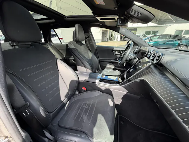 MERCEDES-BENZ C 220 d T 4Matic AMG Line