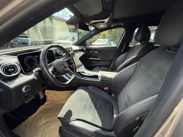 MERCEDES-BENZ C 220 d T 4Matic AMG Line
