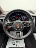 PORSCHE Macan Turbo V6 400PS Palladium Metallic PDK / 360° Kamera / BOSE Soundsystem / Panoramadach / Leder / KW-Gewindefahrwerk /