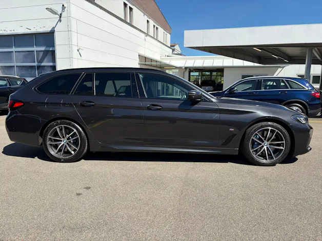 BMW 530d xDrive 48V Touring M Sport Pro Steptronic