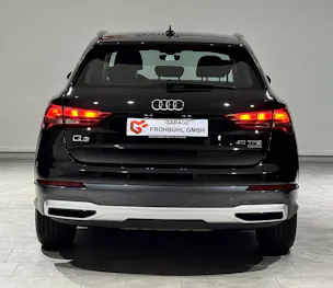 AUDI Q3 40 TFSI quattro S-tronic