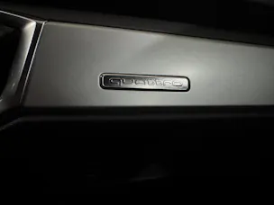 AUDI Q3 40 TFSI quattro S-tronic