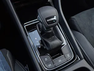 SKODA Karoq 1.5 TSI Dynamic DSG