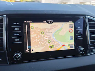 SKODA Karoq 1.5 TSI Dynamic DSG