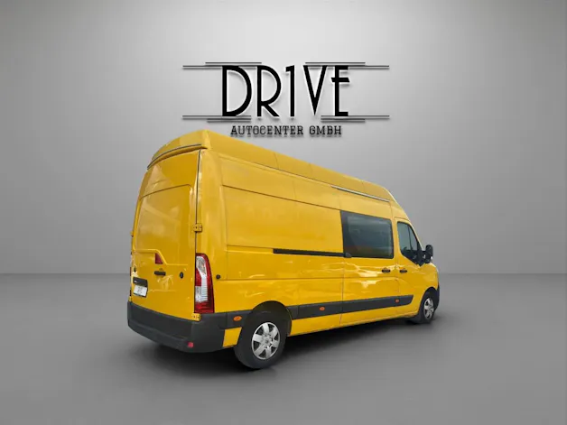 RENAULT Master T35 2.3dCi 135 L3H3