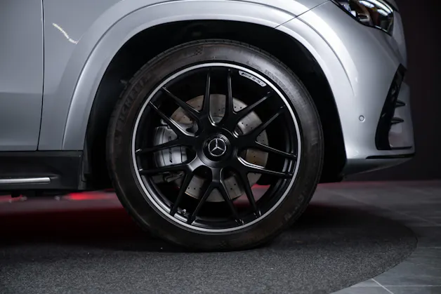 MERCEDES-BENZ GLE 53 AMG 4matic+ Coupé / Panorama-Glasdach / 360°Kamera / Burmester