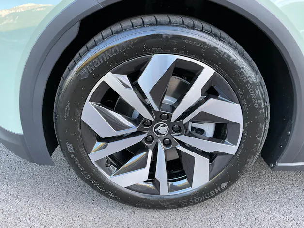 SKODA Elroq 85 SportLine 4x4