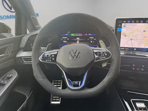 VW Golf 2.0 TSI R DSG 4 Motion