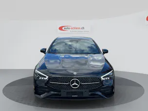 MERCEDES-BENZ CLA 200 d AMG Line Night 8G-DCT