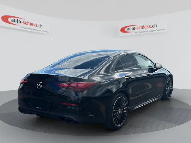 MERCEDES-BENZ CLA 200 d AMG Line Night 8G-DCT
