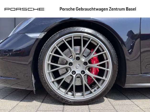 PORSCHE 911 Targa 4S
