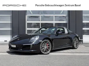 PORSCHE 911 Targa 4S
