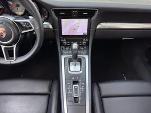 PORSCHE 911 Targa 4S