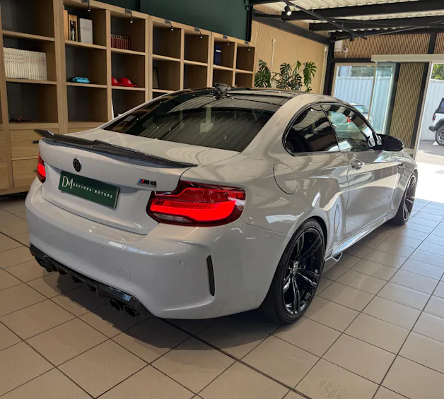 BMW M2 Competition Drivelogic