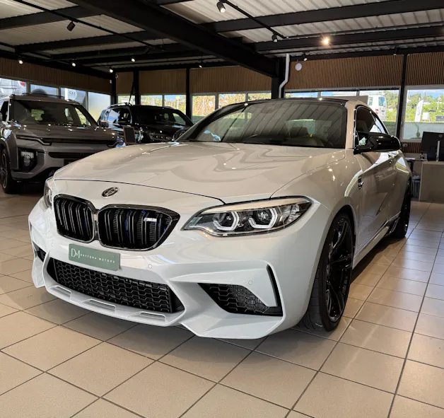 BMW M2 Competition Drivelogic