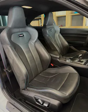 BMW M2 Competition Drivelogic