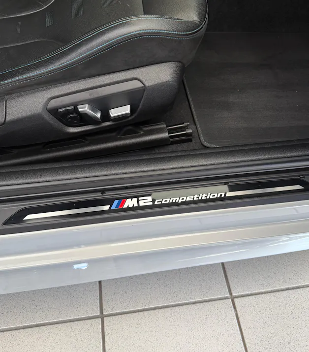 BMW M2 Competition Drivelogic