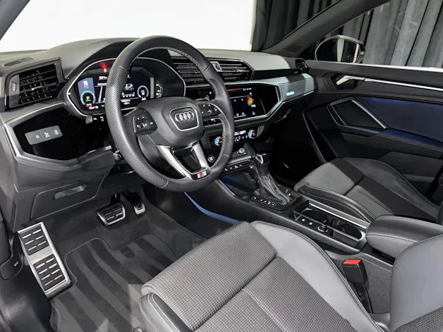 AUDI Q3 Sportback 45 TFSI e S line S-tronic