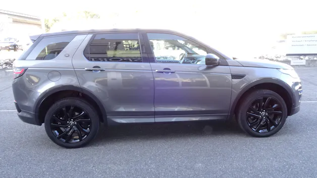 Land Rover Discovery Sport 2.0 TD4 HSE Luxury AT9
