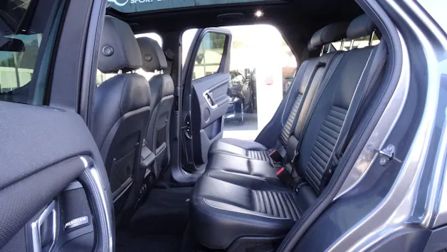 Land Rover Discovery Sport 2.0 TD4 HSE Luxury AT9