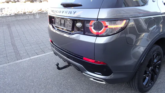 Land Rover Discovery Sport 2.0 TD4 HSE Luxury AT9