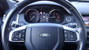 Land Rover Discovery Sport 2.0 TD4 HSE Luxury AT9