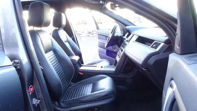 Land Rover Discovery Sport 2.0 TD4 HSE Luxury AT9
