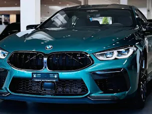 BMW M8 Gran Coupé xDrive M Competition Steptronic *CH-FAHRZEUG - 1. HAND*