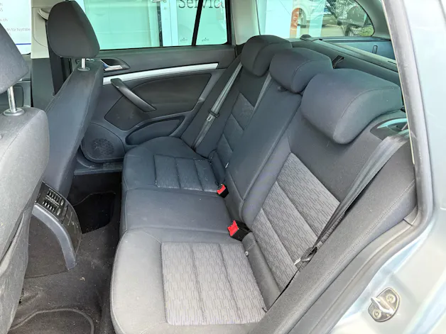 SKODA Octavia Combi 1.6 TDI Ambition