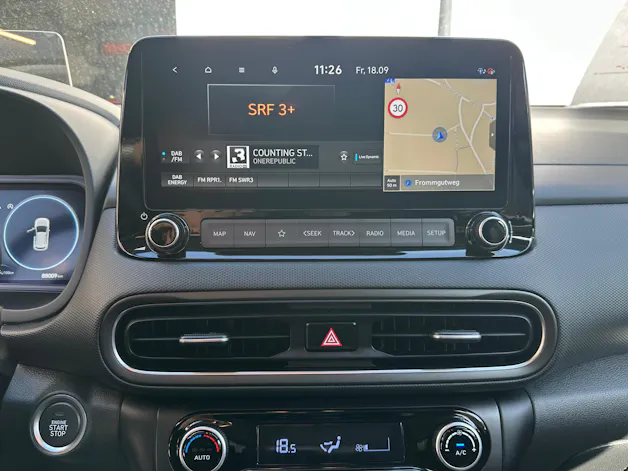 HYUNDAI Kona 1.6 T-GDi Amplia 4WD DCT