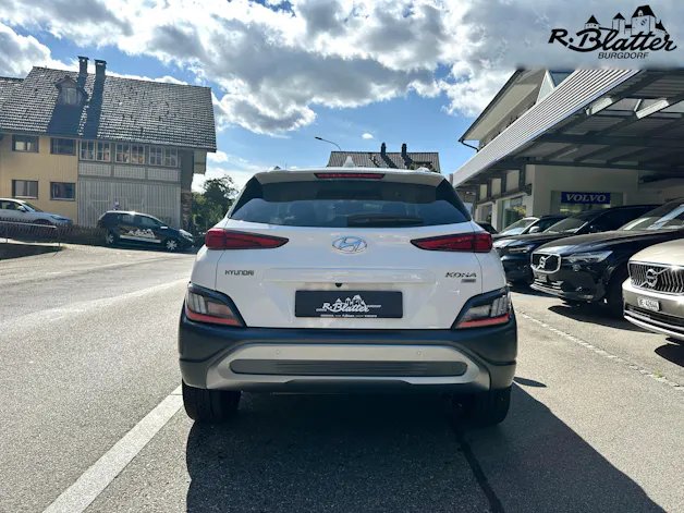 HYUNDAI Kona 1.6 T-GDi Amplia 4WD DCT