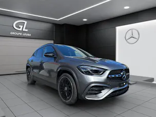 MERCEDES-BENZ GLA 200 Night Star 7G-DCT