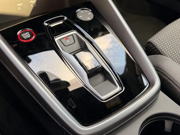 AUDI S3 SPORTBACK 2.0 TFSI QUATTRO *** FACELIFT & AKRAPOVIC ABGAS ***
