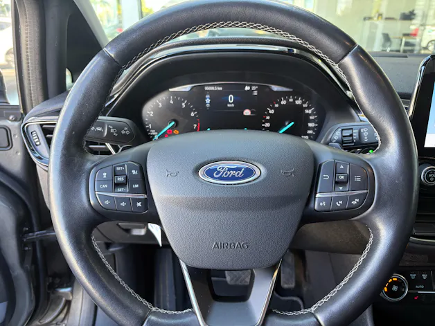 FORD Fiesta 1.0 SCTi Titanium Automat