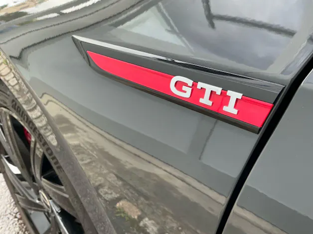 VW Golf GTI CLUBSPORT *** LEDER VIENNA & PANORAMAGLASDACH ***