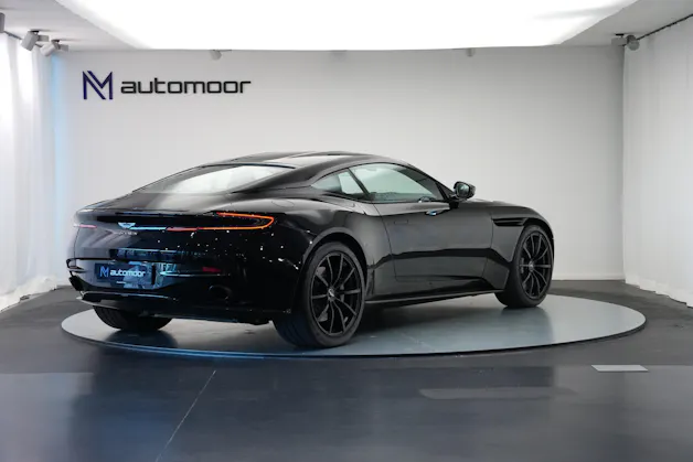 ASTON MARTIN DB11 V12 Touchtronic 3 AMR *Carbon*