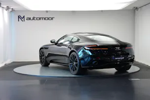 ASTON MARTIN DB11 V12 Touchtronic 3 AMR *Carbon*