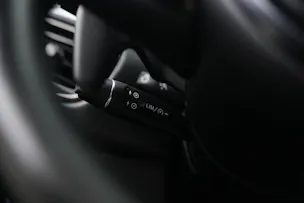ASTON MARTIN DB11 V12 Touchtronic 3 AMR *Carbon*