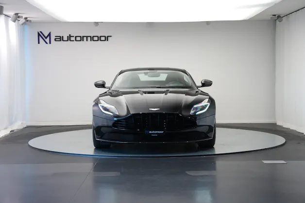 ASTON MARTIN DB11 V12 Touchtronic 3 AMR *Carbon*