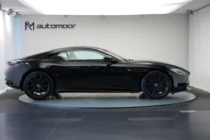 ASTON MARTIN DB11 V12 Touchtronic 3 AMR *Carbon*